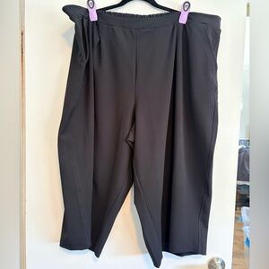 Jessica London Cropped Wide Leg Black Elastic Waist Dress Pants - size 30/32